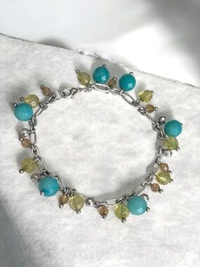 5 For $25💫Vintage Caribbean Themed Bracelet